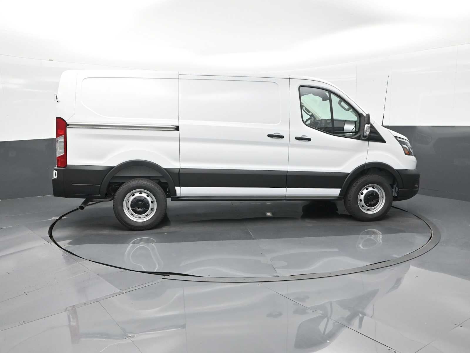 2025 Ford Transit Cargo Van