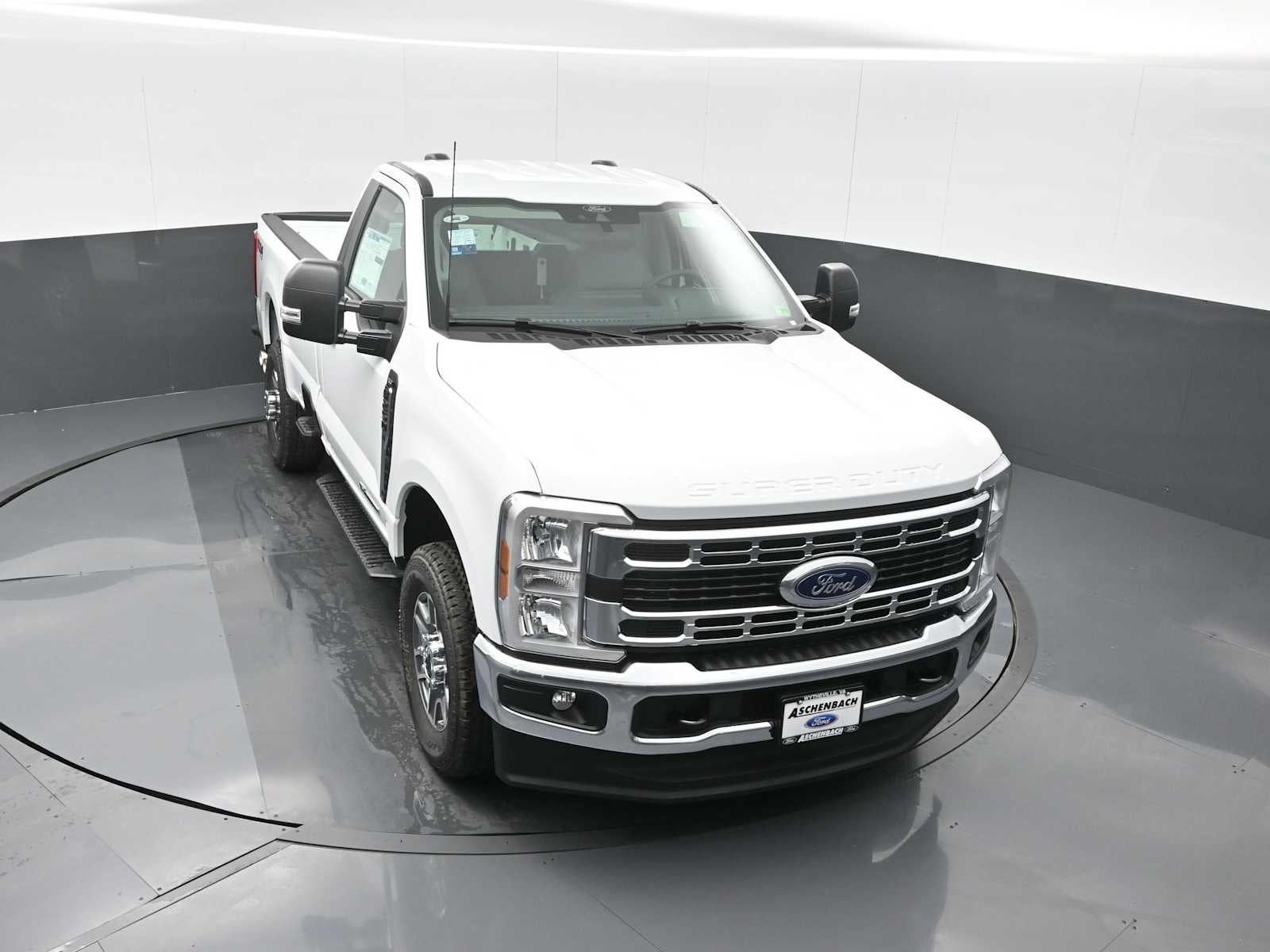 2025 Ford Super Duty F-250 SRW XLT