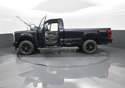 2025 Ford Super Duty F-350 SRW XL