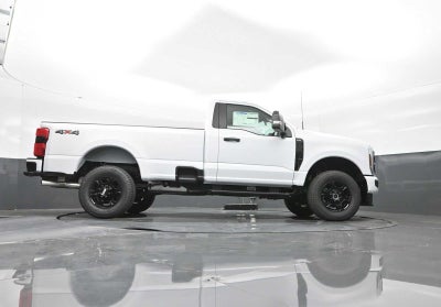 2025 Ford Super Duty F-350 SRW XL