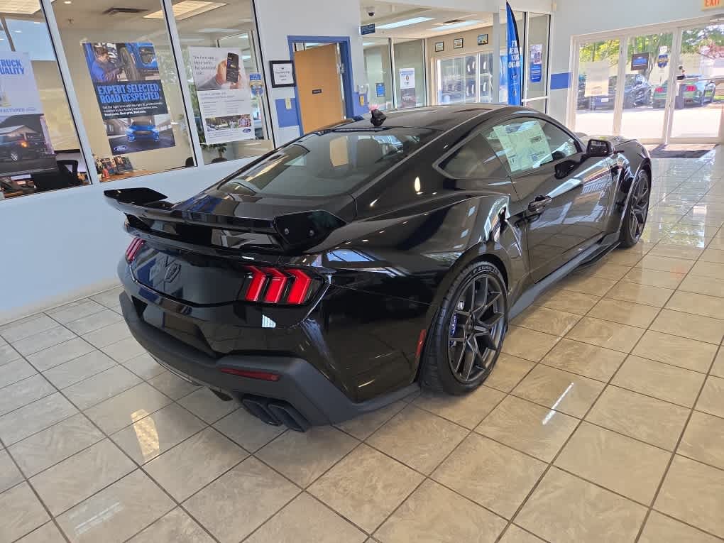2026 Ford Mustang Dark Horse SC