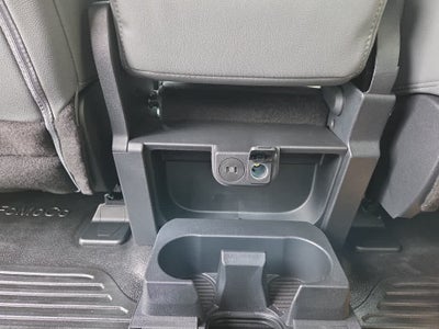 2024 Ford Super Duty F-450 DRW Chassis Cab XL