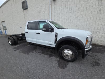 2024 Ford Super Duty F-450 DRW Chassis Cab XL