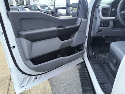 2024 Ford Super Duty F-450 DRW XL