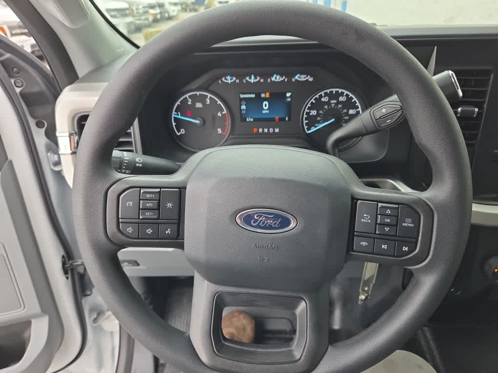 2024 Ford Super Duty F-450 DRW Chassis Cab XL