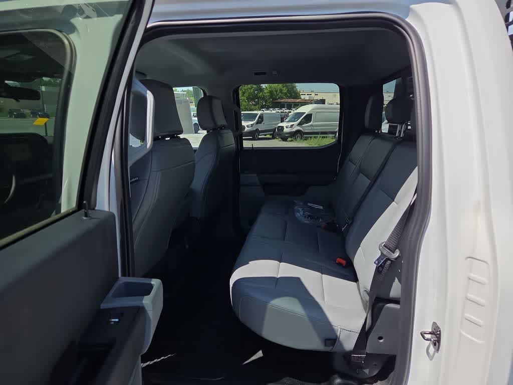 2024 Ford Super Duty F-350 DRW XL