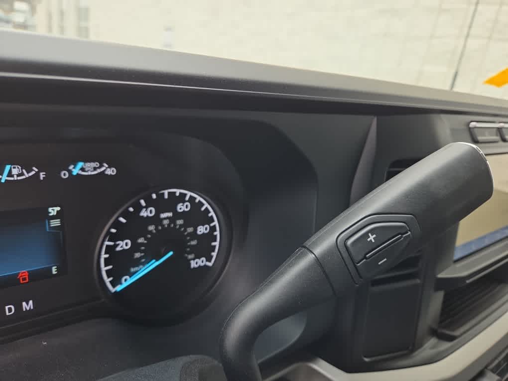 2024 Ford Super Duty F-350 DRW Chassis Cab XL