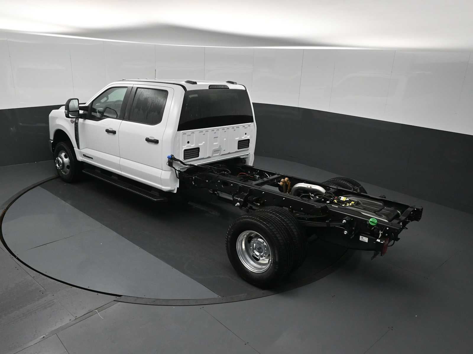 2026 Ford Super Duty F-350 DRW Base