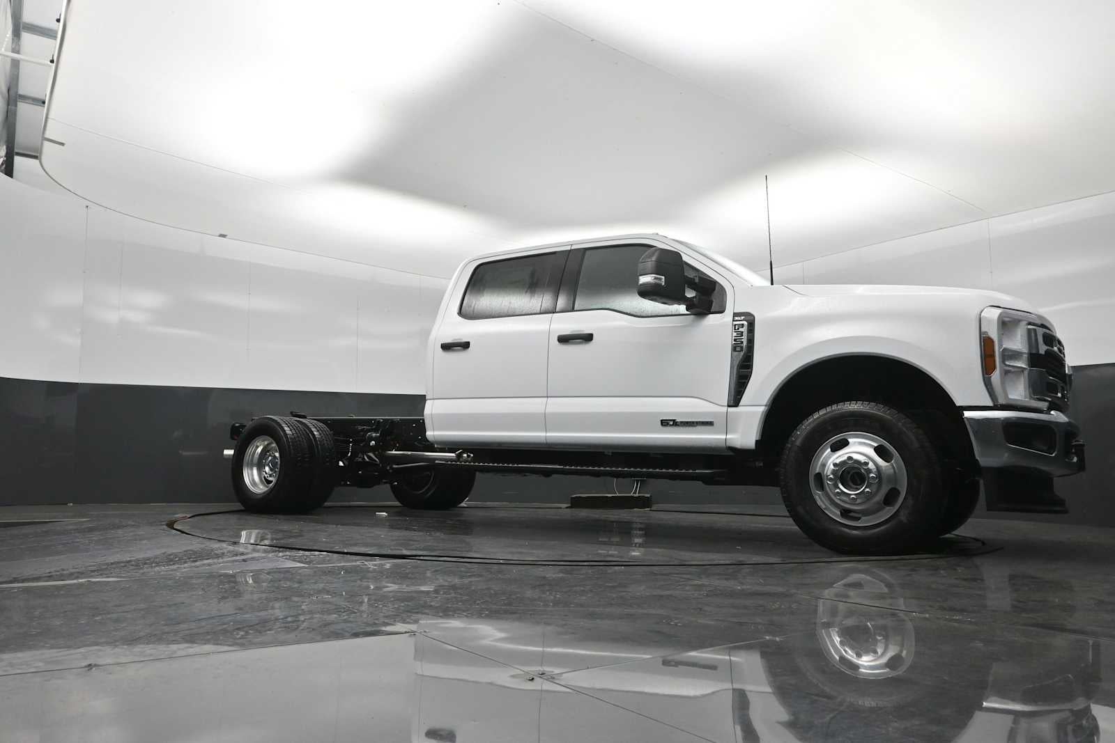 2026 Ford Super Duty F-350 DRW Base