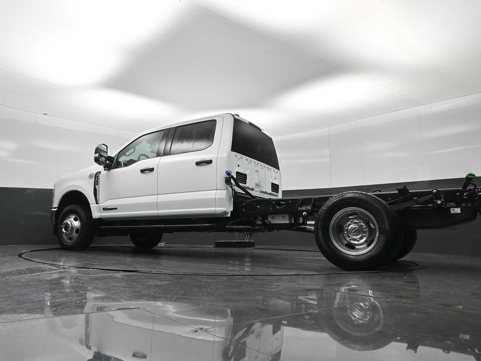 2026 Ford Super Duty F-350 DRW Base