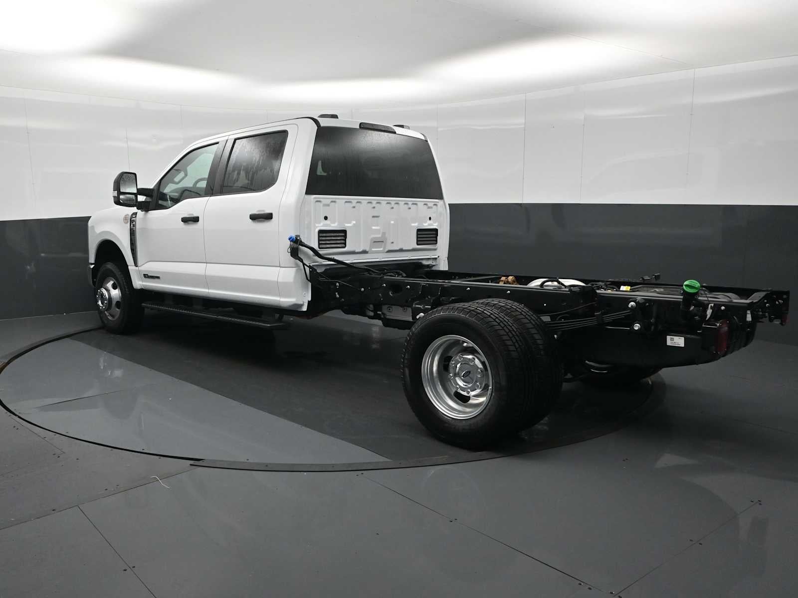 2026 Ford Super Duty F-350 DRW Base