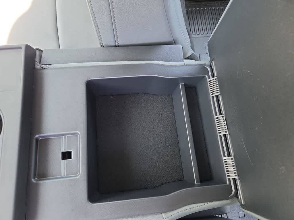 2024 Ford Super Duty F-450 DRW XL