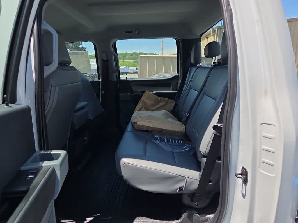 2024 Ford Super Duty F-450 DRW XL