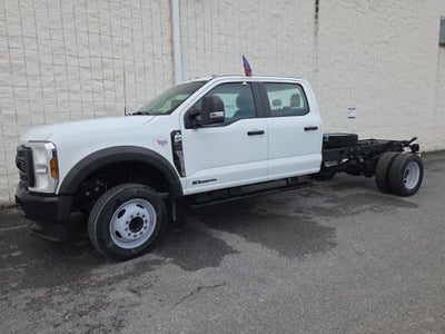 2024 Ford Super Duty F-450 DRW Chassis Cab XL