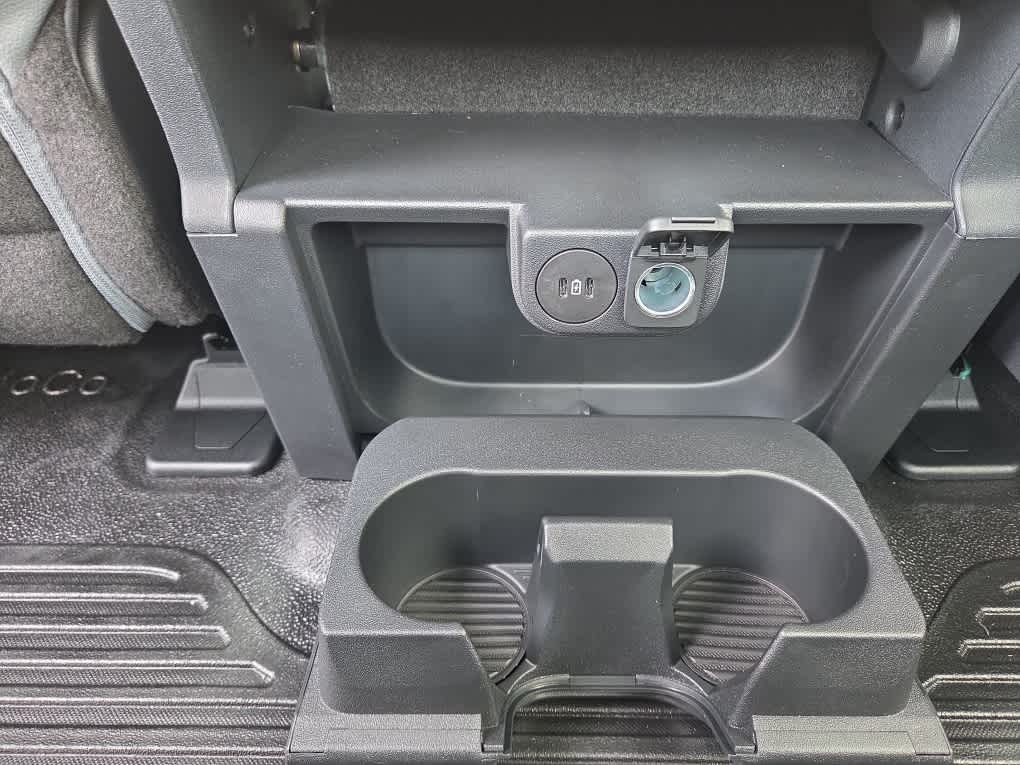 2024 Ford Super Duty F-450 DRW Chassis Cab XL