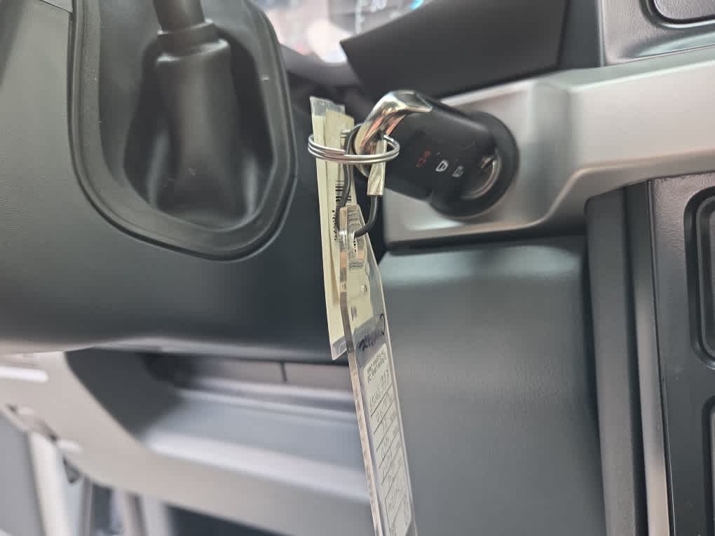 2024 Ford Super Duty F-450 DRW Chassis Cab XL