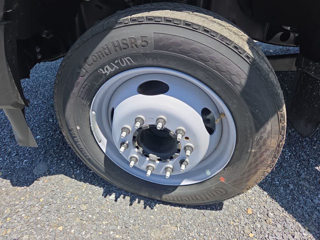 2024 Ford Super Duty F-450 DRW XL