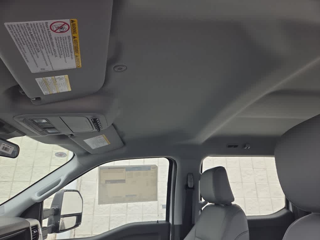 2024 Ford Super Duty F-450 DRW Chassis Cab XL