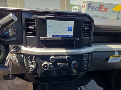 2024 Ford Super Duty F-450 DRW XL