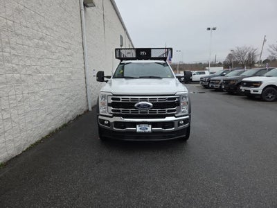 2024 Ford Super Duty F-450 DRW Chassis Cab XL
