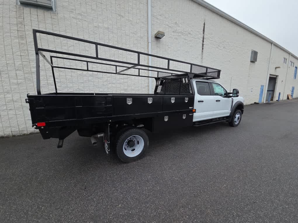 2024 Ford Super Duty F-450 DRW Chassis Cab XL