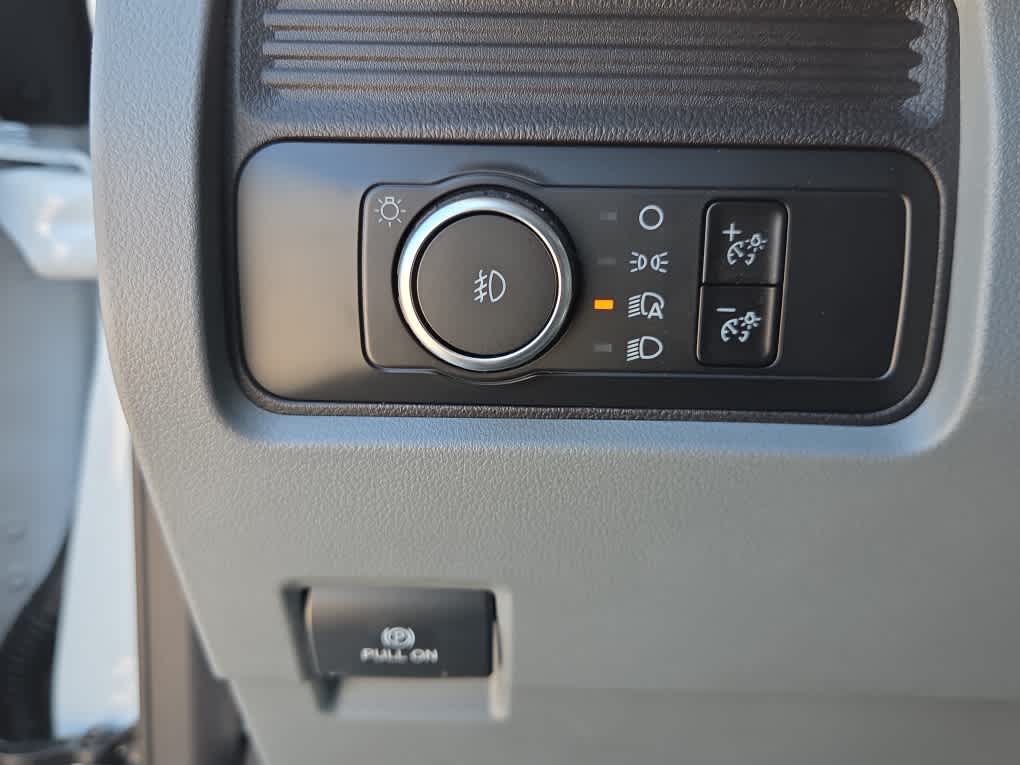 2025 Ford Super Duty F-350 DRW XL