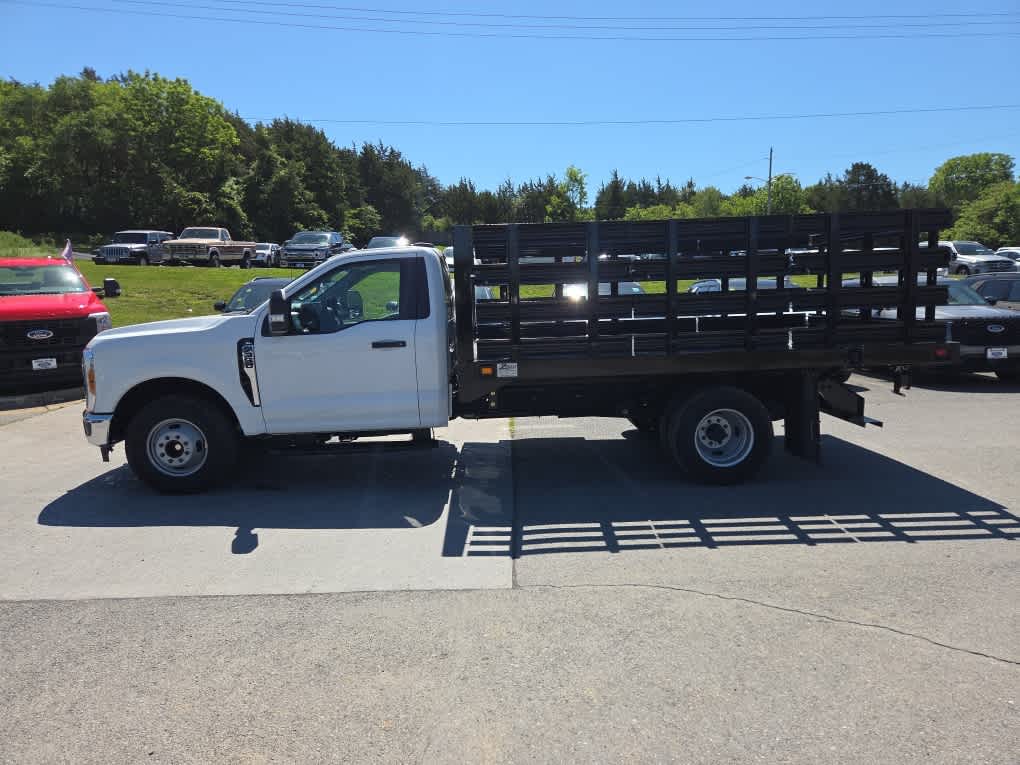 2025 Ford Super Duty F-350 DRW XL
