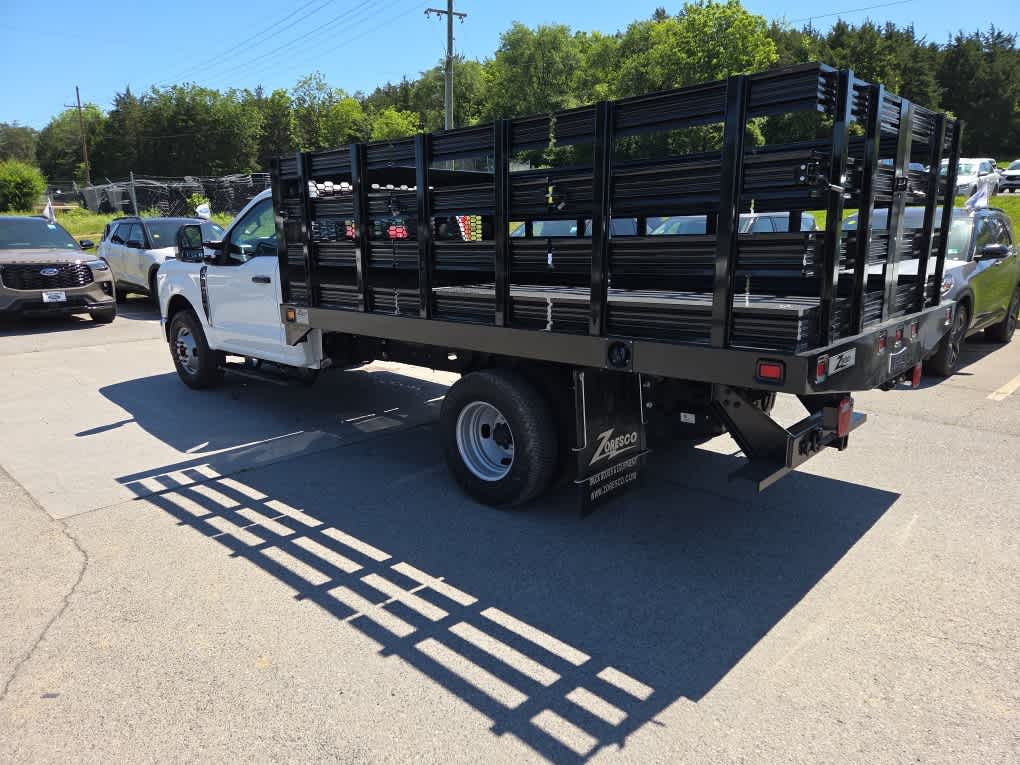 2025 Ford Super Duty F-350 DRW XL