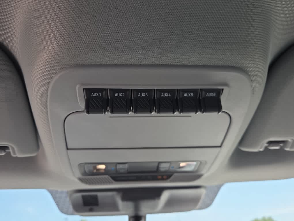 2025 Ford Super Duty F-350 DRW XL