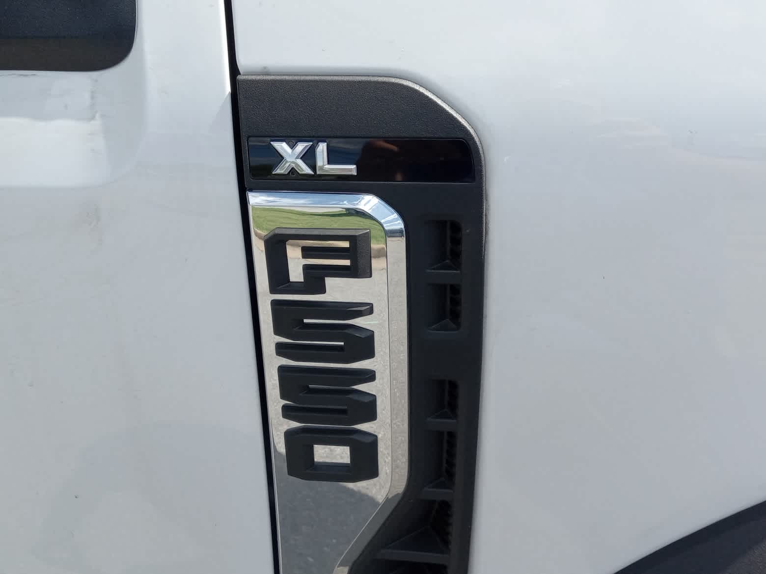 2026 Ford Super Duty F-550 DRW XL