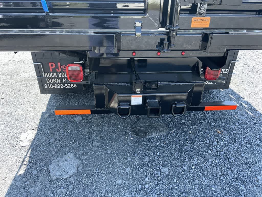 2024 Ford Super Duty F-550 DRW XL