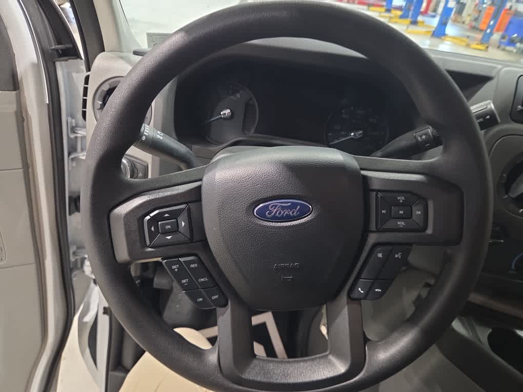 2026 Ford E-Series Cutaway Base