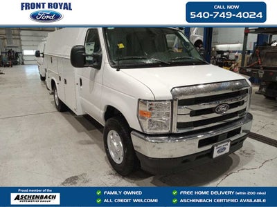 2026 Ford E-Series Cutaway Base