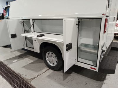 2026 Ford E-Series Cutaway Base