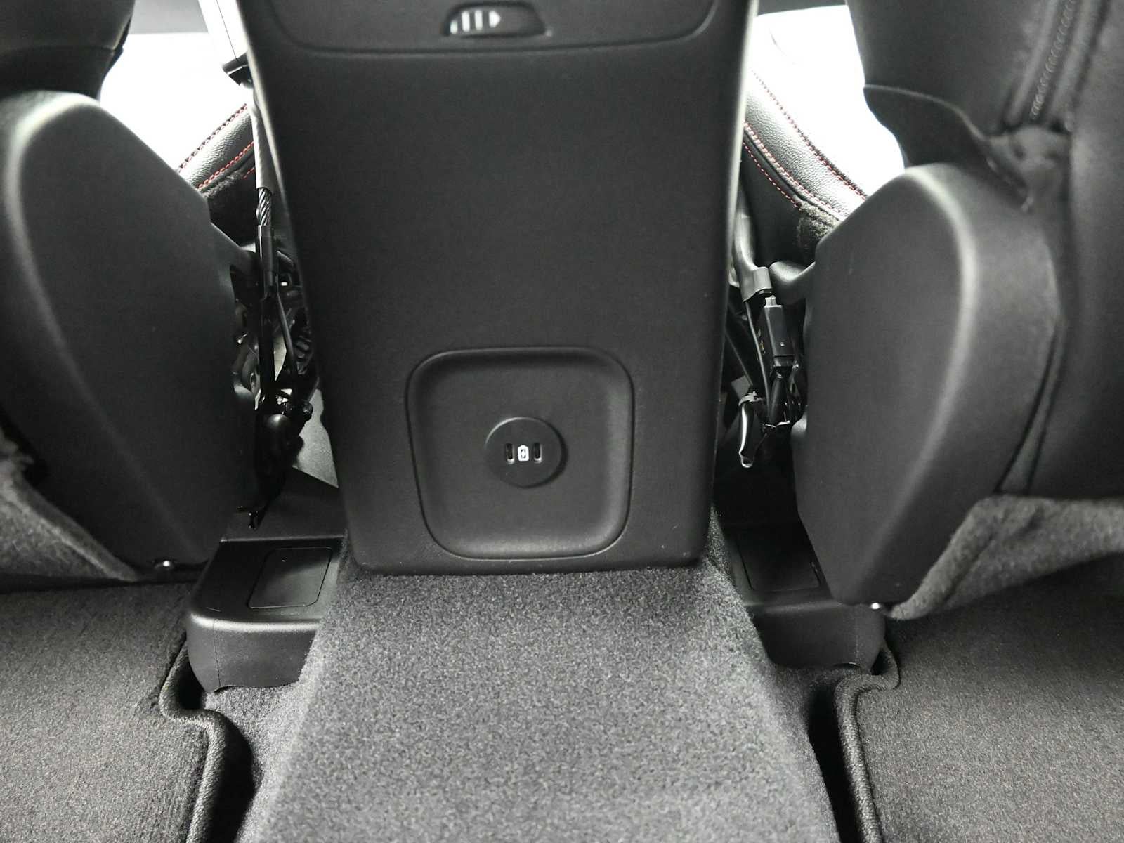 2026 Ford Escape ST-Line Elite