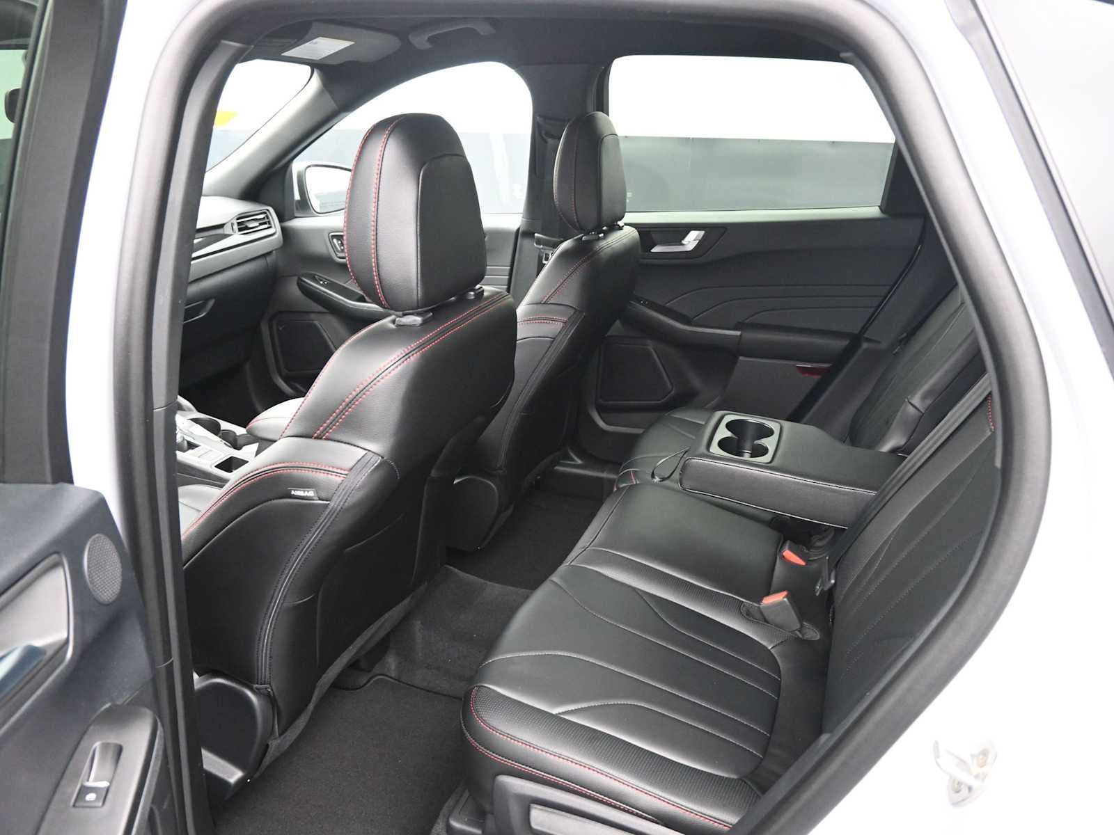 2026 Ford Escape ST-Line Elite