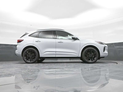 2026 Ford Escape ST-Line Elite