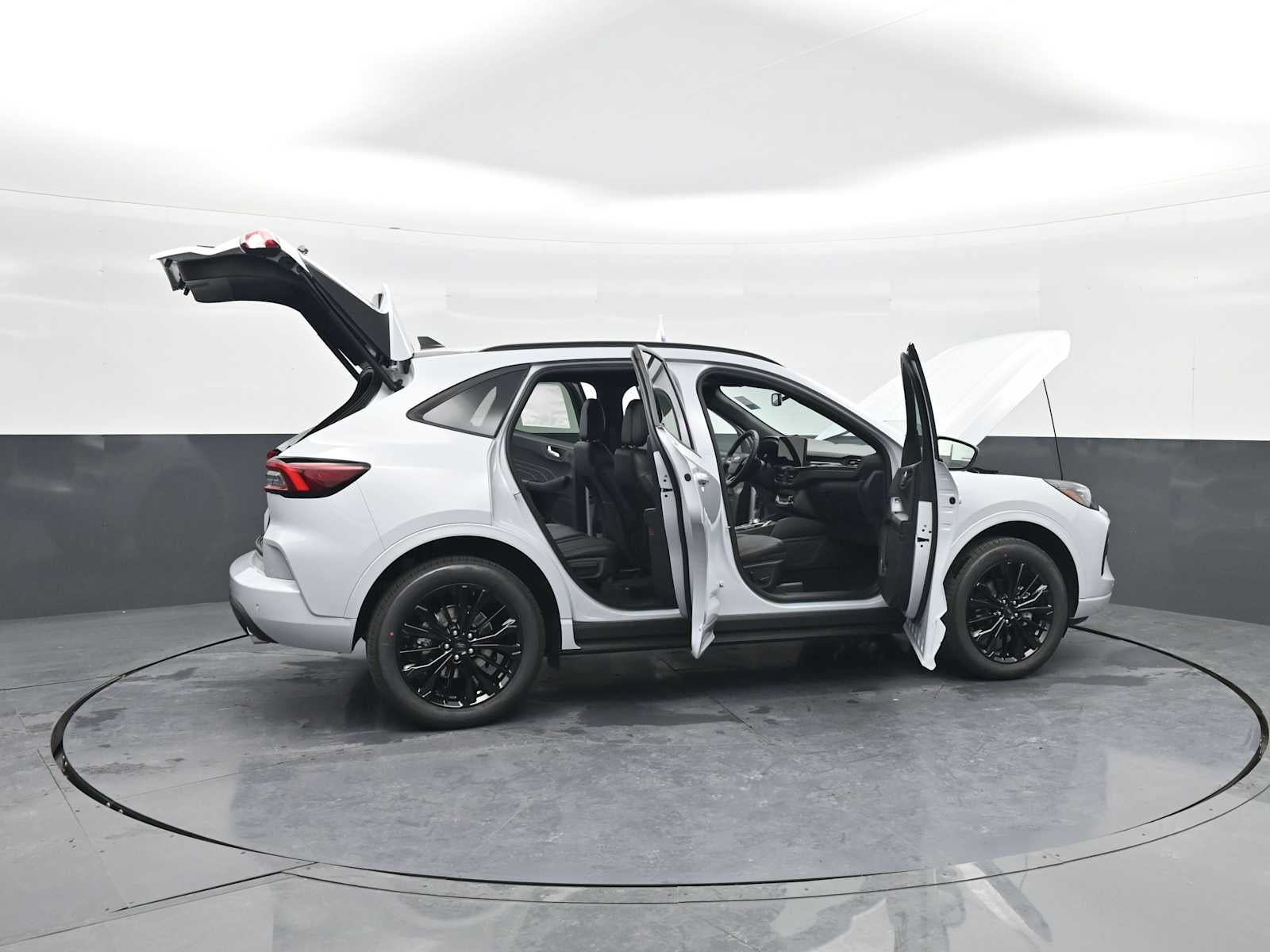 2026 Ford Escape ST-Line Elite