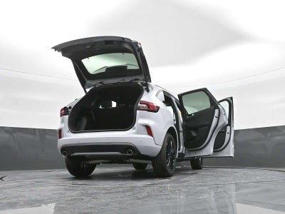 2026 Ford Escape ST-Line Elite