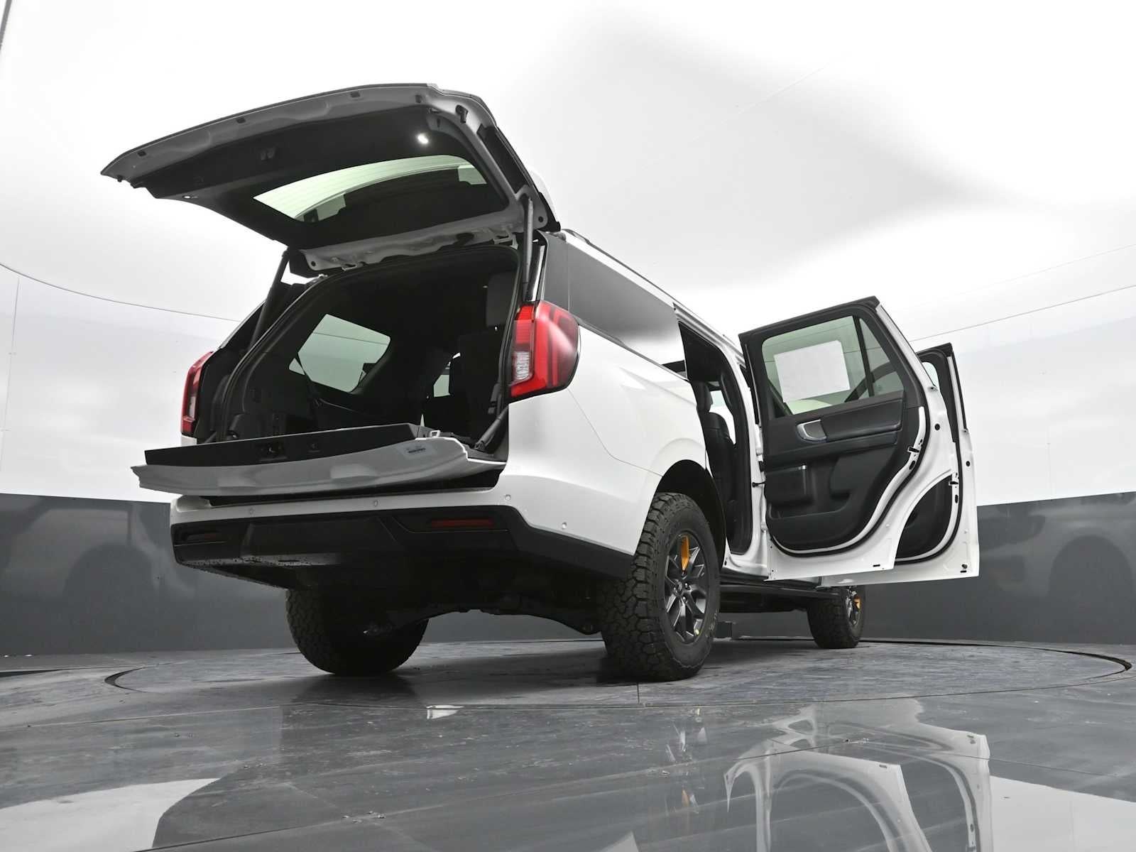 2025 Ford Expedition Tremor