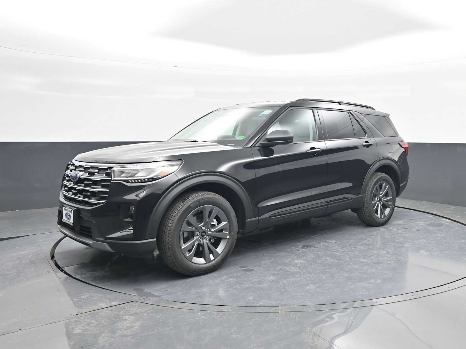 2026 Ford Explorer Active w/100A Pkg