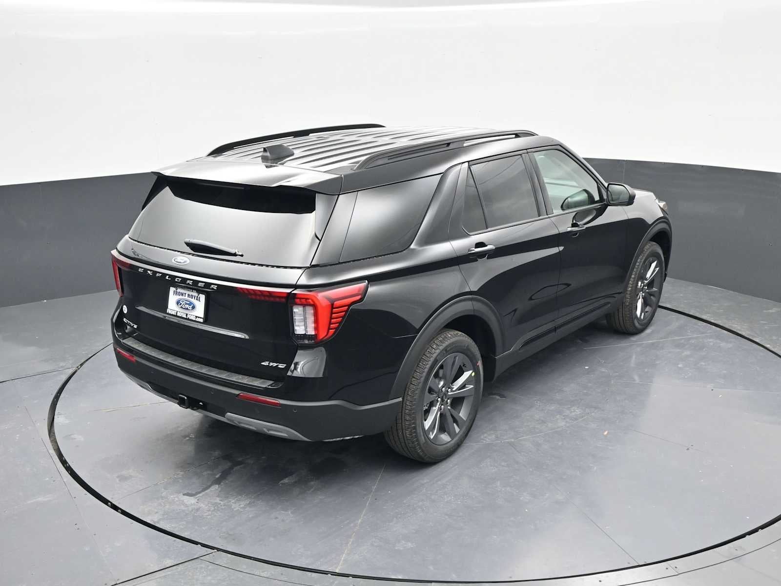 2026 Ford Explorer Active w/100A Pkg