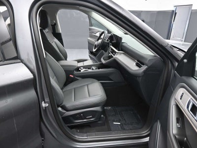 2026 Ford Explorer Base