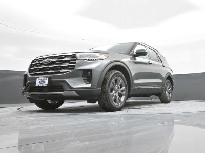 2026 Ford Explorer Base
