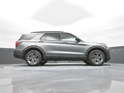 2026 Ford Explorer Base