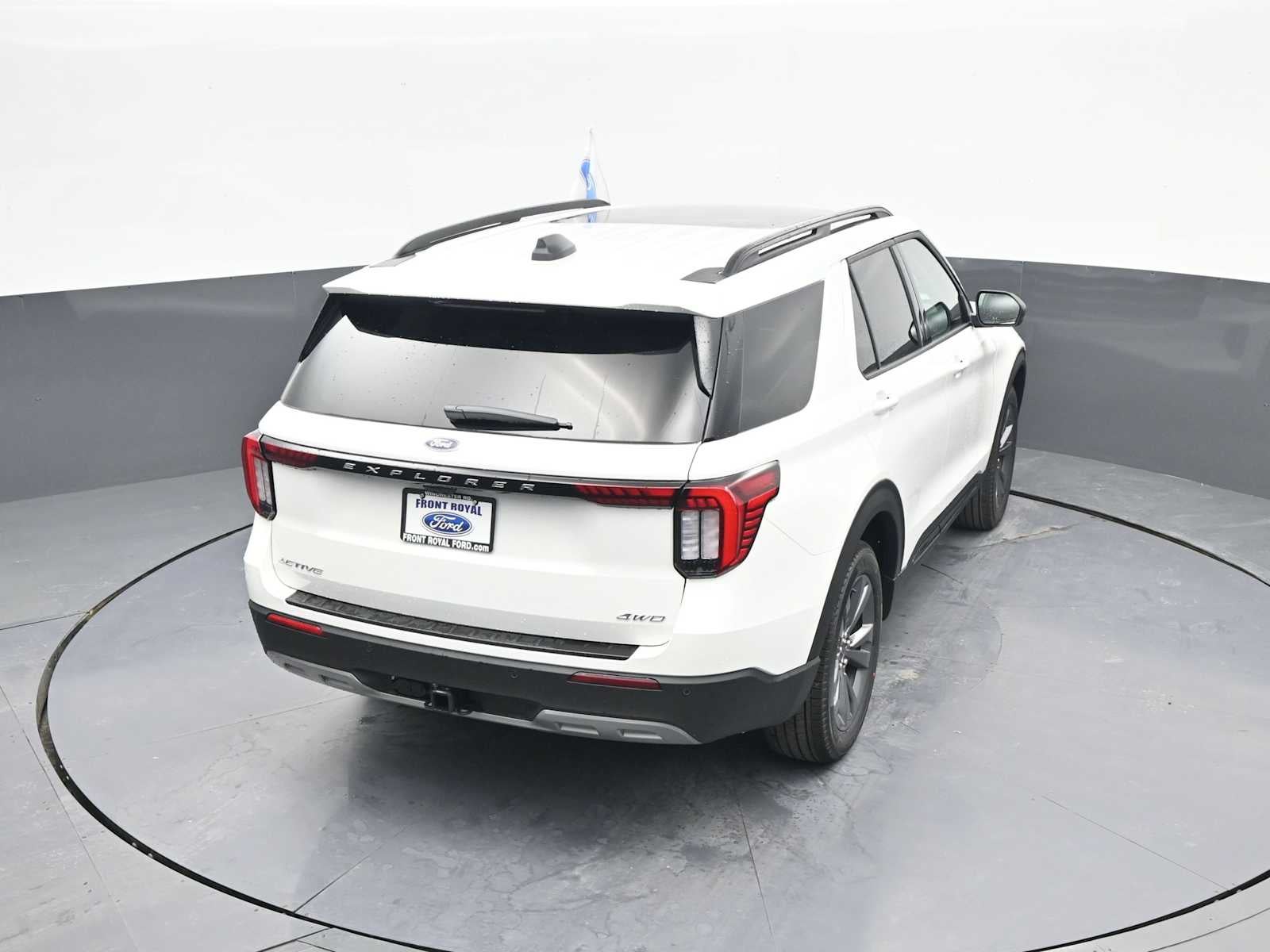 2026 Ford Explorer Base