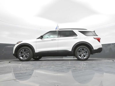 2026 Ford Explorer Base