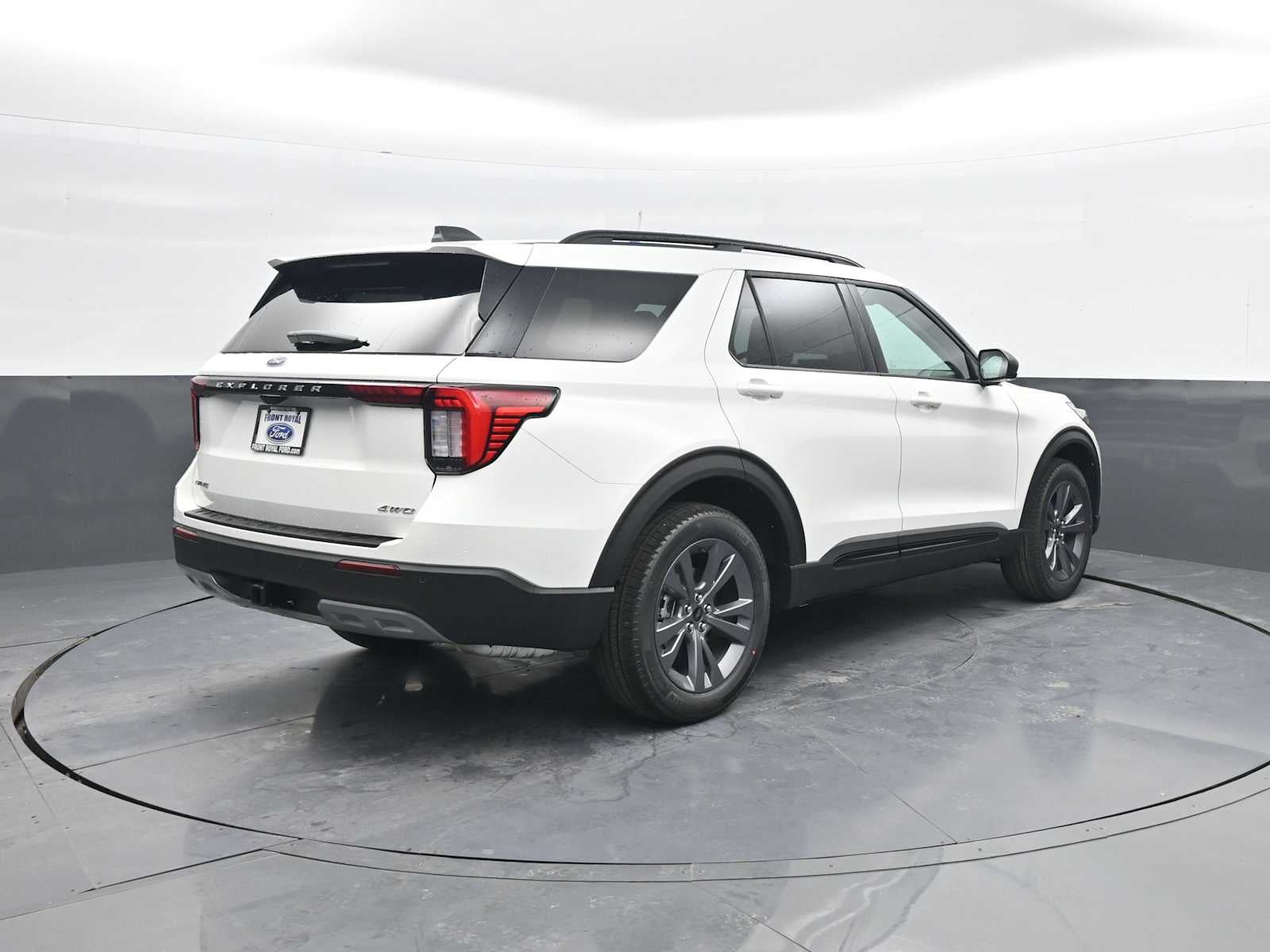 2026 Ford Explorer Base