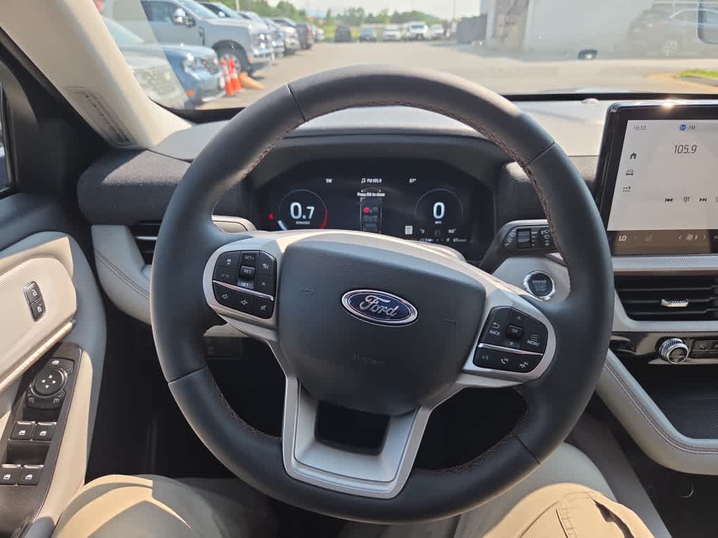 2026 Ford Explorer Active w/200A Pkg
