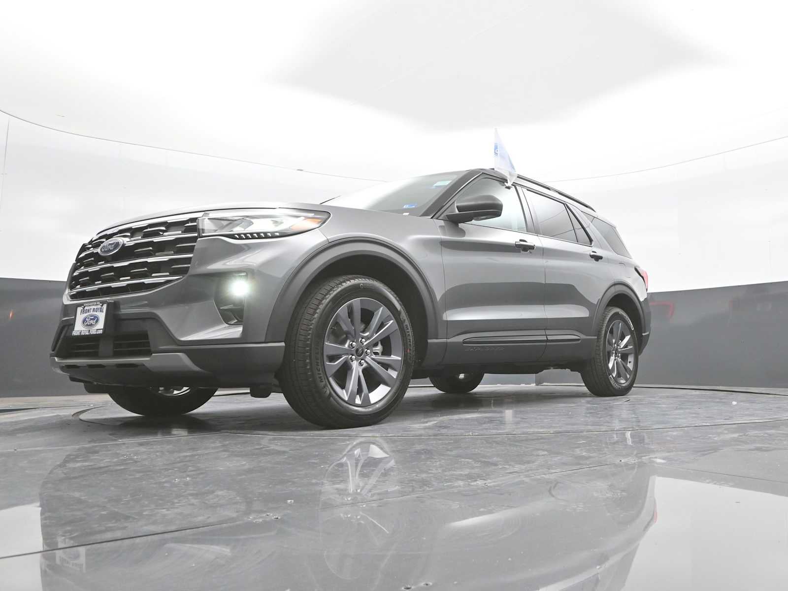 2026 Ford Explorer Active w/200A Pkg